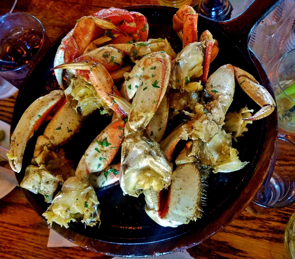 Bay area | crab lunch at the dead fish