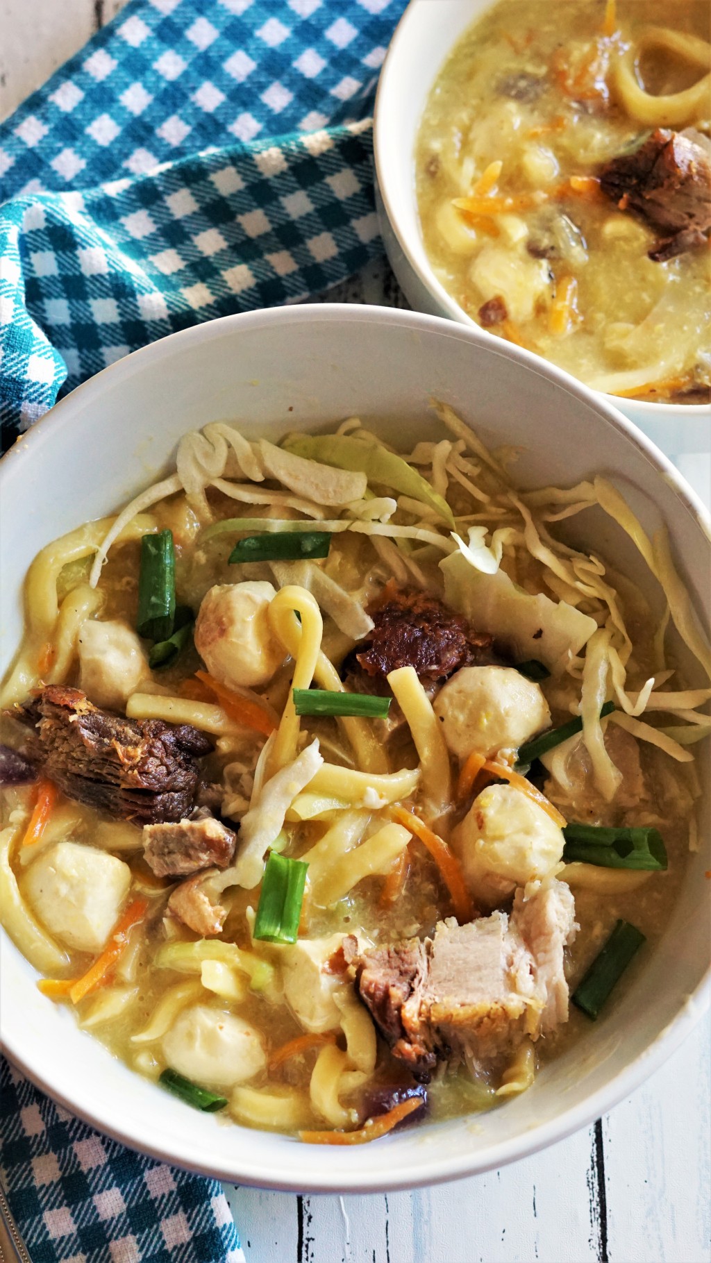 Filipino lomi soup (pancit lomi)